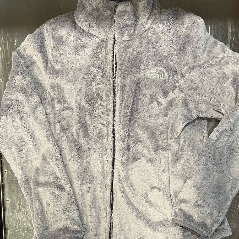 The North face Osito jacket, lightly used women’s medium